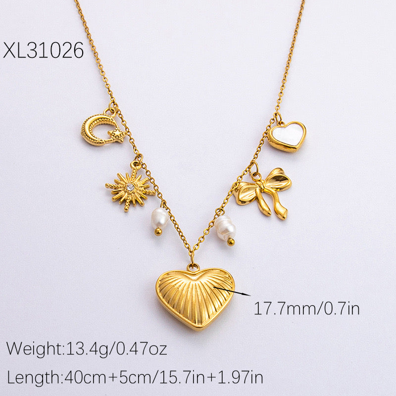 Heart bow charm necklace