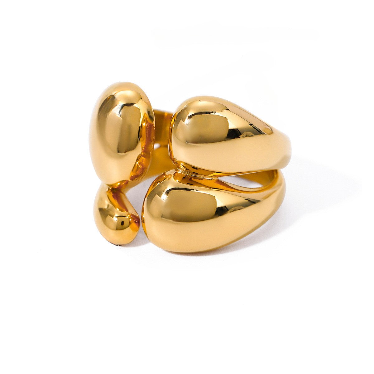 Magestic gold ring