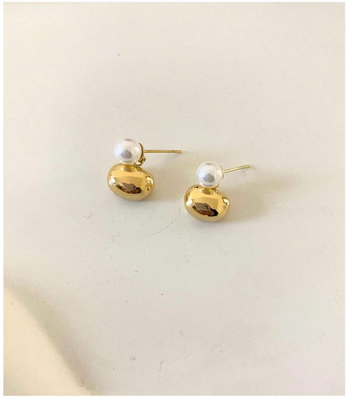 Alia Pearl Droplet Studs