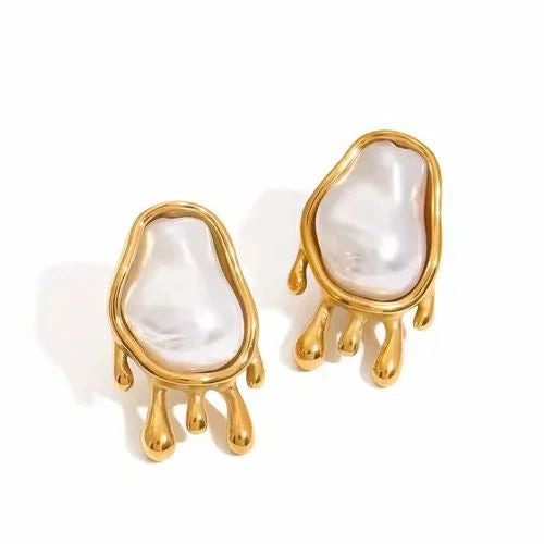 Drip pearl earrings