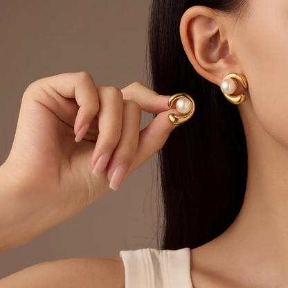 Ella Modern Pearl Swirl Hoops