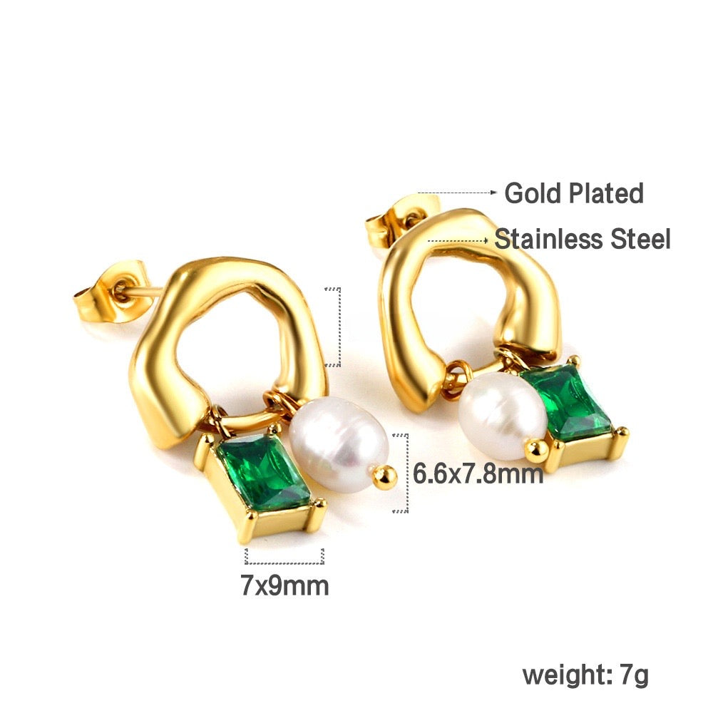 Sculpted Gold Emerald & Pearl Drops