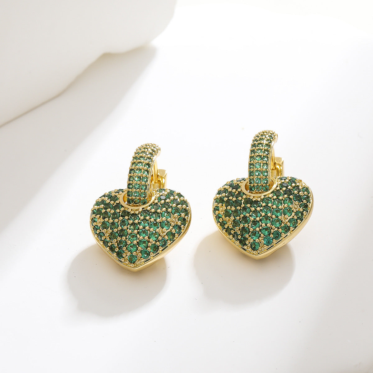 Paris Emerald Heart Drops