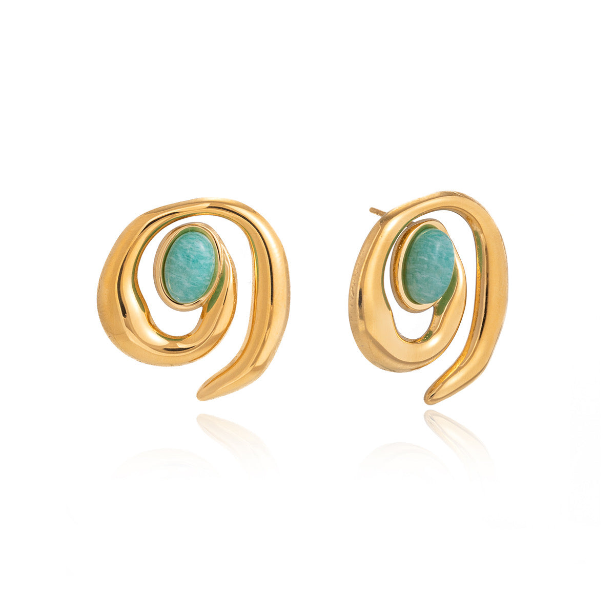 Aqua aura studs
