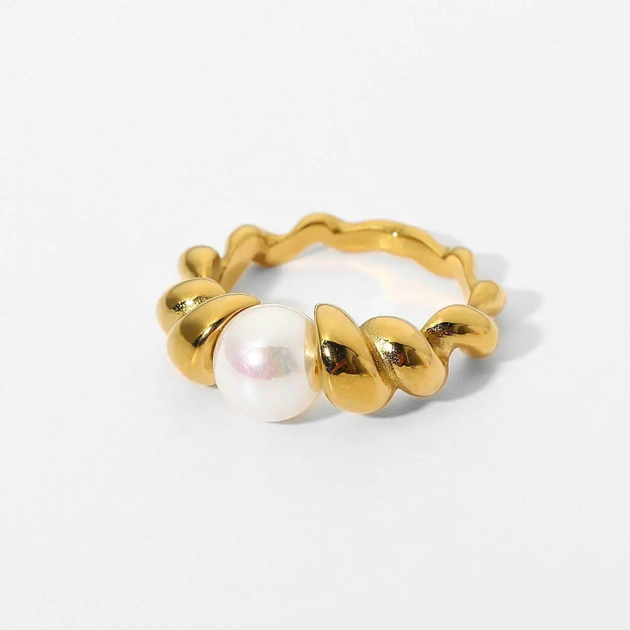 Pearl on Croissant Ring