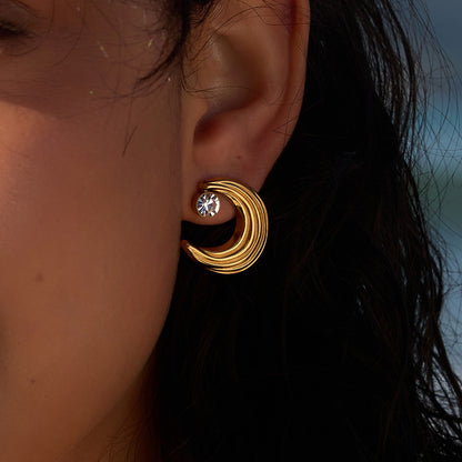 Crescent studs