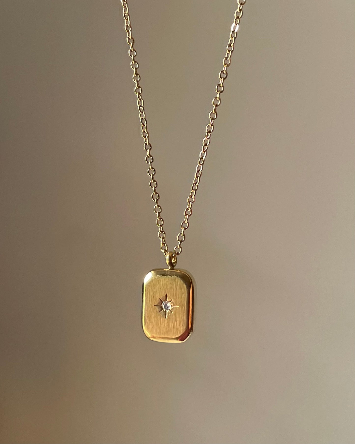 Stellar Glow Gold Pendant