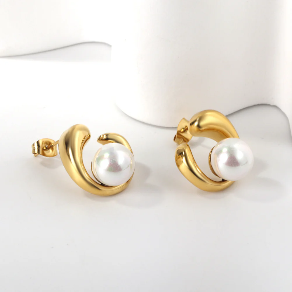 Ella Modern Pearl Swirl Hoops