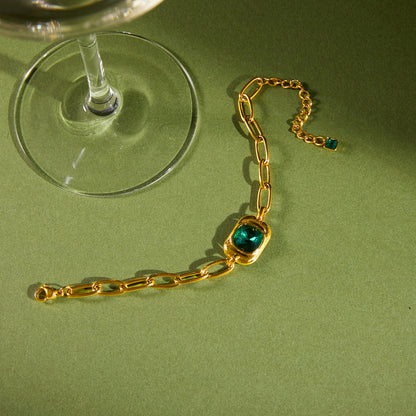 Emerald muse bracelet