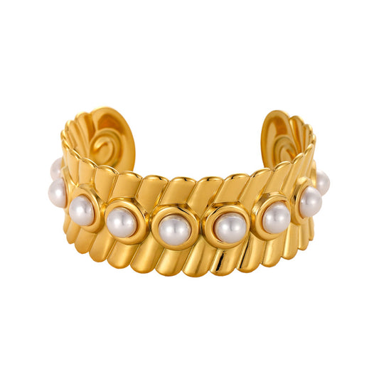 The  Elara Cuff