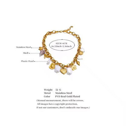 Sao beach charm necklace