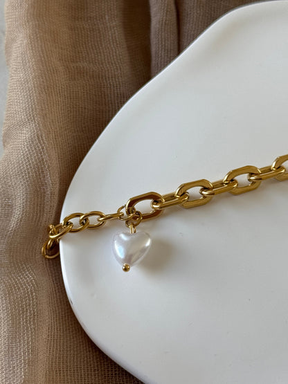 Luxe Heart Pearl Chain Bracelet
