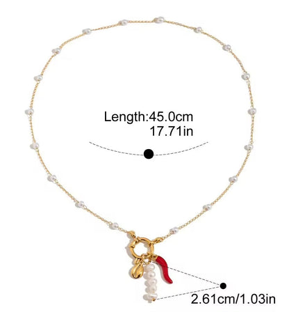 Chill Charm Pearl Necklace