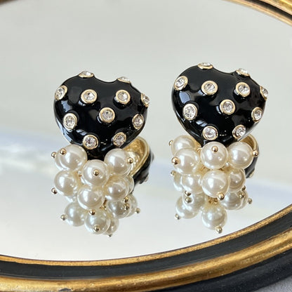 Noir Clustre Earrings