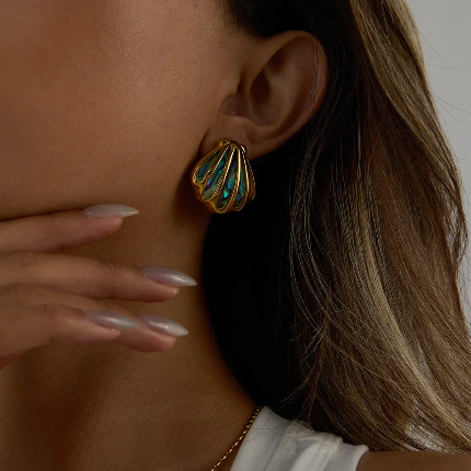 Capri Shell Studs