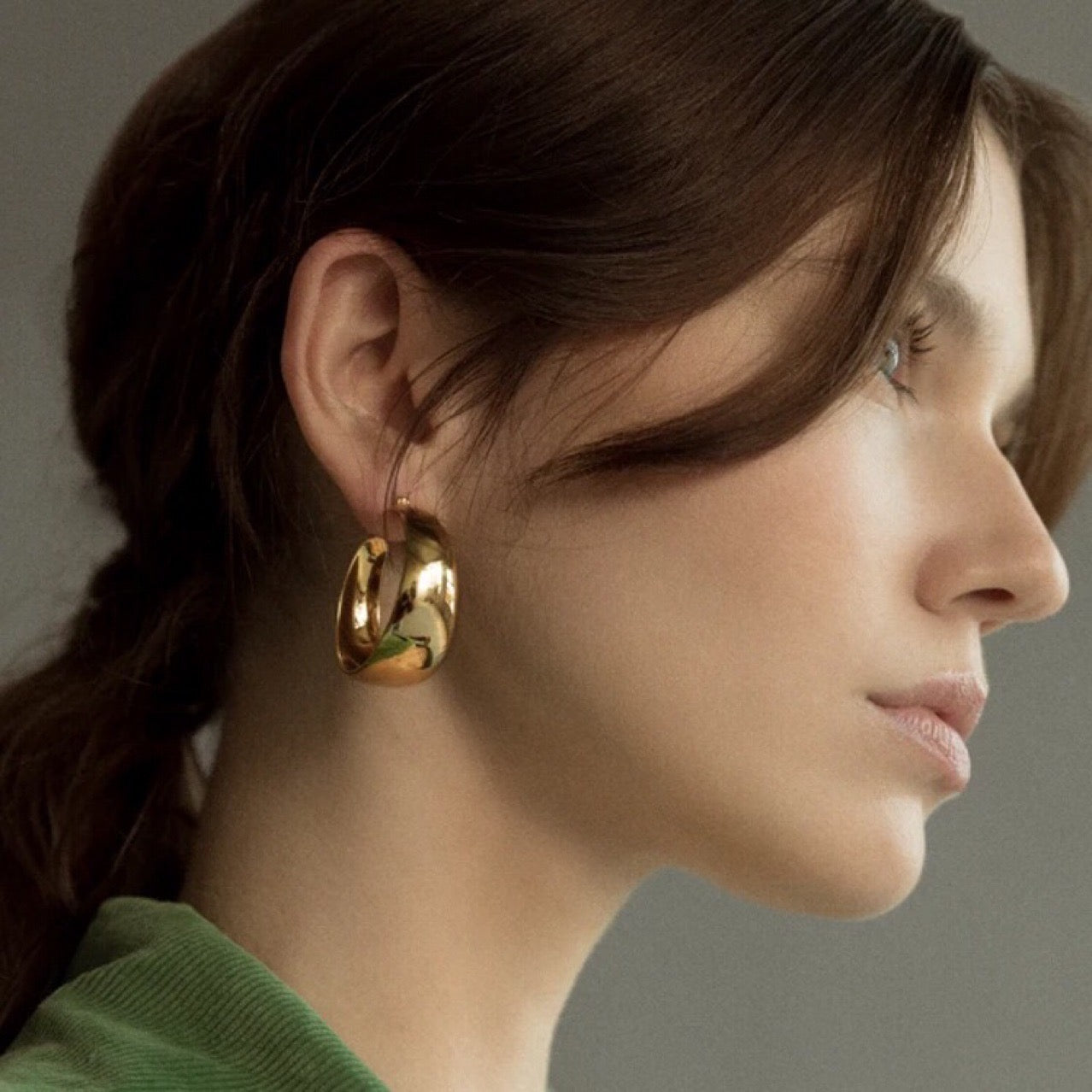 Elena Hoops