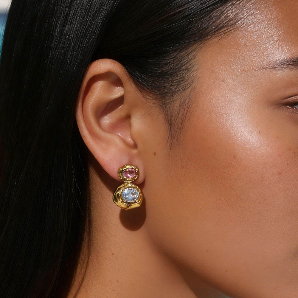 The serendipity studs