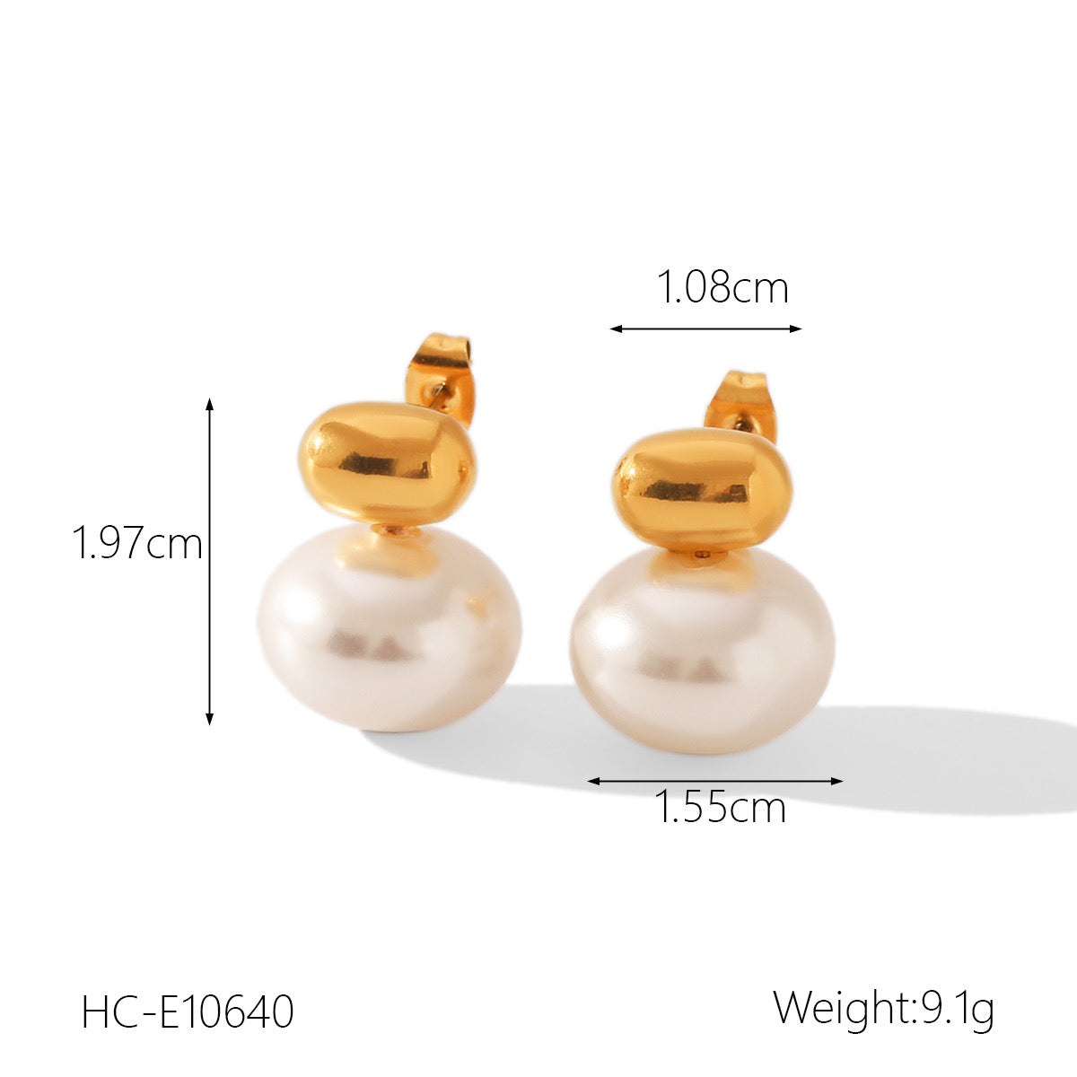 The grace pearl studs