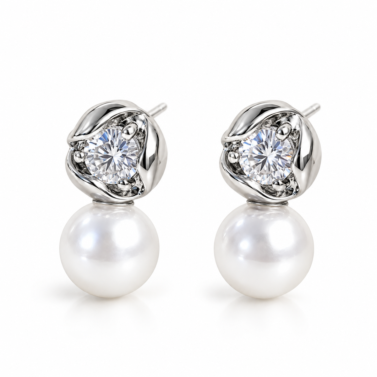 Luna Pearl studs