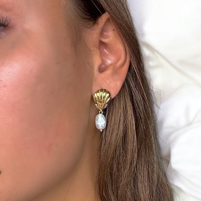 Side angle of Ocean Pearl Earrings with polished finish