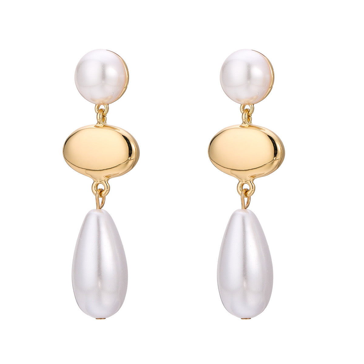 Twin Glow Pearls earrings gold front view